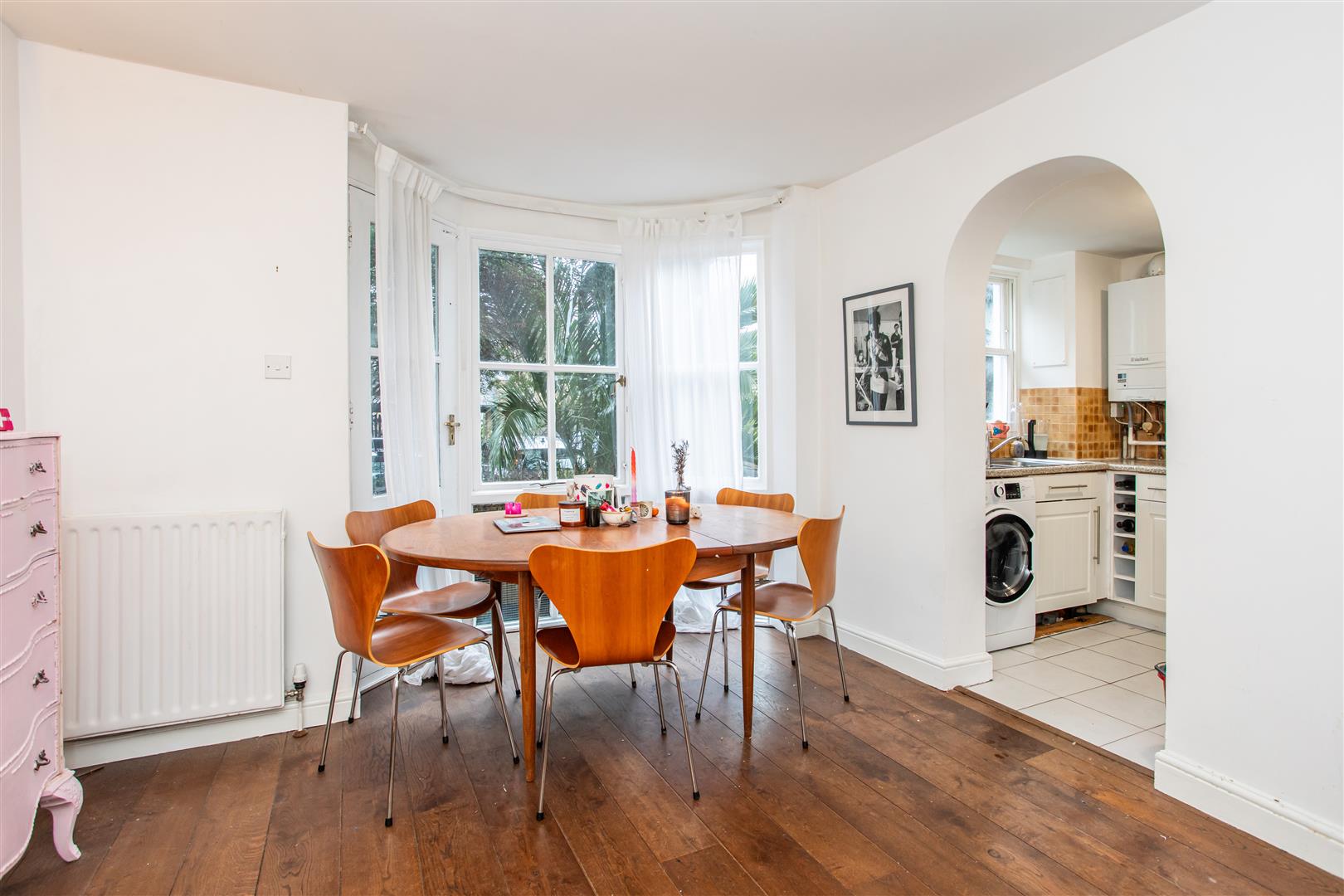 2 bed property in Coborn Mews, Bow